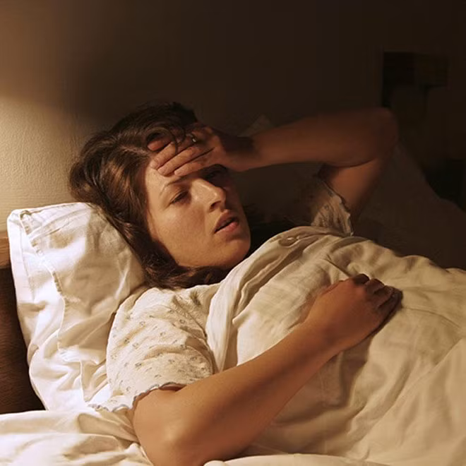 Chứng bệnh đau đầu cụm thường khiến người bệnh đau đến nỗi muốn tự tử để giải thoát cơn đau. Ảnh: Prevention.