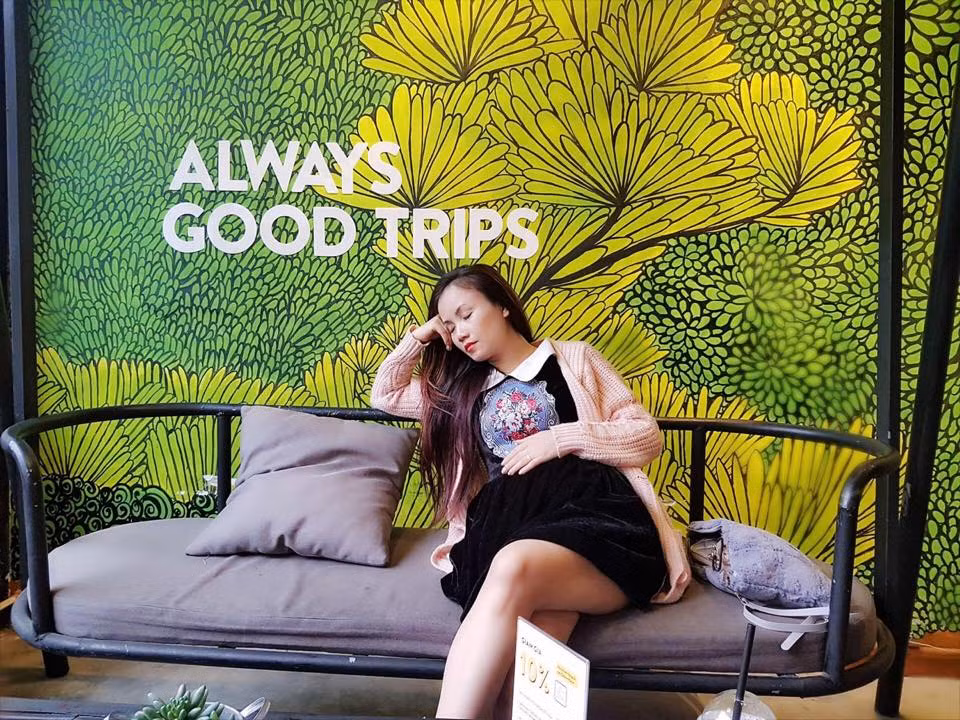 Dien vien Hoang Yen bat ngo co tin vui voi nguoi chong thu 4