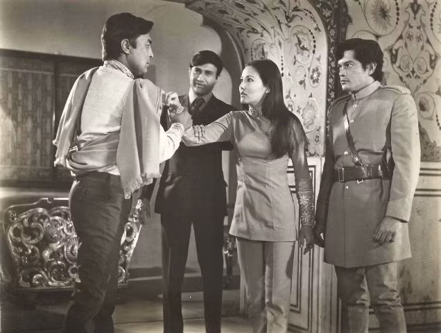 Năm 1996, Kiều Chinh nhận giải Emmy cho phim tài liệu Kieu Chinh: A Journey Home của đạo diễn Patrick Perez / KTTV. Năm 2003, Kiều Chinh được trao giải thưởng Thành tựu Suốt đời(Lifetime Achievement Award). Cũng trong năm 2003, tại Liên hoan phim Phụ nữ (Women's Film Festival) ở Torino, Ý, Kiều Chinh được trao giải Diễn xuất Đặc biệt (Special Acting Award).