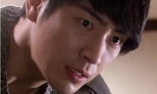 Chết lặng với màn kịch của người vợ cạn tình Chet lang voi man kich cua nguoi vo can tinh