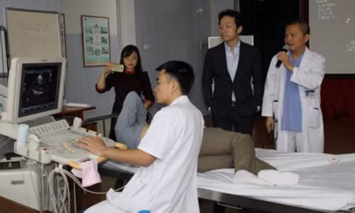 Người Việt đầu tiên được lấy màng tim “vá” cho mình hiện ra sao? Nguoi Viet dau tien duoc lay mang tim “va” cho minh hien ra sao?