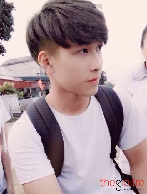 Nếu không nói thì khó ai đoán được hot boy Lee Anh chỉ mới 14 tuổi.
