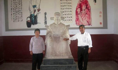 Noi ham oan thien co cua Vo Dai Lang va Phan Kim Lien