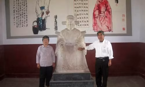 Noi ham oan thien co cua Vo Dai Lang va Phan Kim Lien