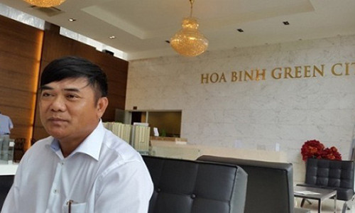 Diem mat nhung doanh nhan tung khoac ao linh