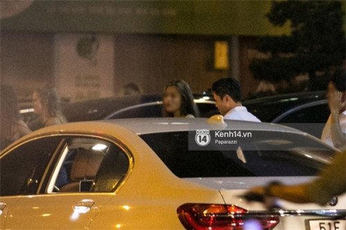 Theo như tin trước đó, Phan Thành đã tổ chức một buổi tiệc sinh nhật vui vẻ cùng bạn bè tại thành phố Hồ Chí Minh vào tối ngày 18/04. Trong số các hình ảnh được ghi lại, công chúng có thể dễ dàng nhận thấy hình ảnh Phan Thành thân thiết cùng một cô gái lạ mặt.