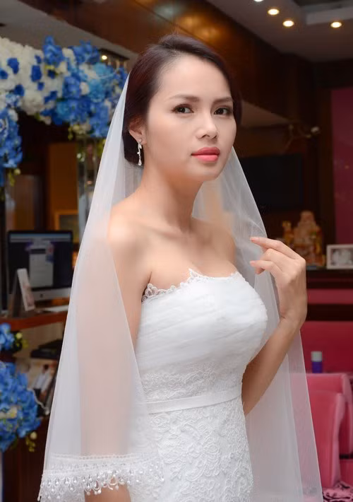 Diem Chau ke chuyen hai lan lam co dau chay tron-Hinh-3