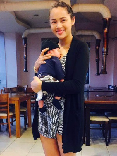 Diem Chau ke chuyen hai lan lam co dau chay tron