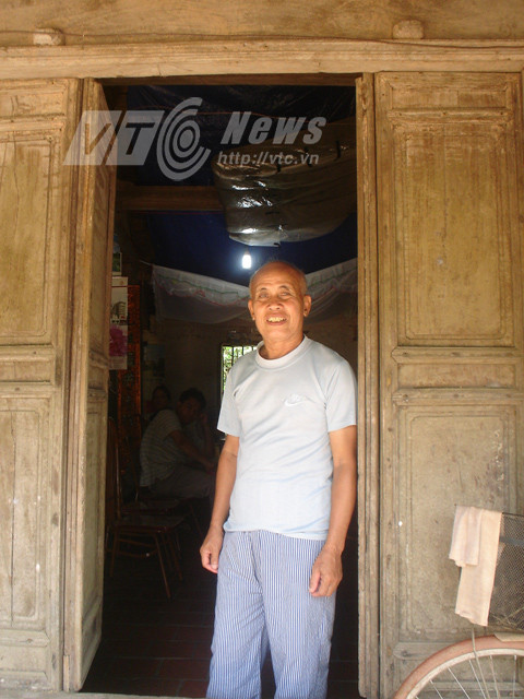 Bi an ngoi nha co cua Tong Coc va ba chua tho Nom-Hinh-2