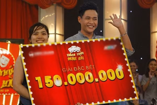 Rating nha dai huong, im lang lieu co thoa dang?