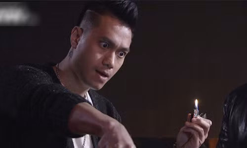 Ngo ngang vai dien moi nang ky cua Viet Anh