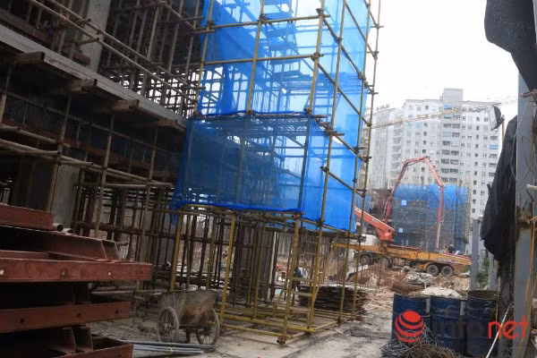 Dự án đang thi công phần thân. Ảnh: Hoàng Hòa.