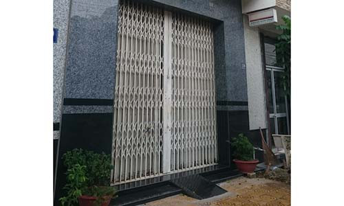 Thay vo cu hanh phuc, om binh gas doa no nha vi ghen