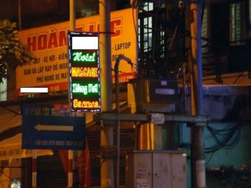 Khách sạn H.T nơi nhân viên massage phục vụ từ A-Z.