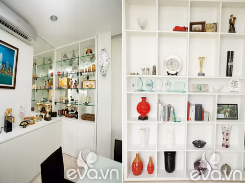 Cạnh phòng khách là căn phòng chứa những đồ lưu niệm của vợ chồng Thu Hương.