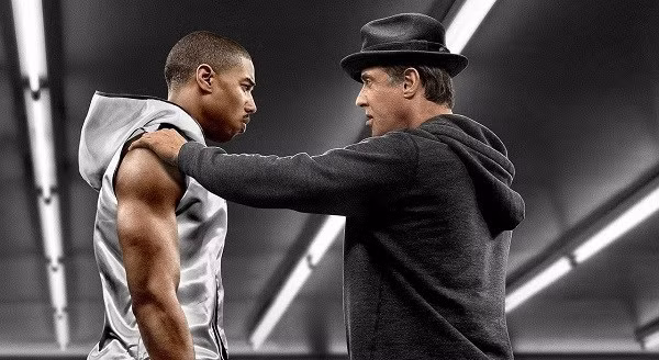 9. Creed Doanh thu dự đoán 120 triệu USD. Nếu bạn fan của môn boxing hay chỉ là fan của loạt phim Rocky cách đây 40 năm, thì Creed là bộ phim đáng để bạn xem. Đây là tác phẩm spin-off (ăn theo) của series Rocky hiện được giới phê bình Bắc Mỹ ca ngợi hết lời. Trong phim, cựu đương kim vô địch quyền anh thế giới Rocky Balboa trở thành người thầy tận tụy cho Adonis Johnson, con trai của người bạn cũ và đối thủ quá cố Apollo Creed…