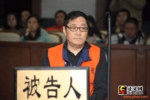 Cuoc song chat vat nuoi chong tu toi cua sao “Hong lau mong“-Hinh-3