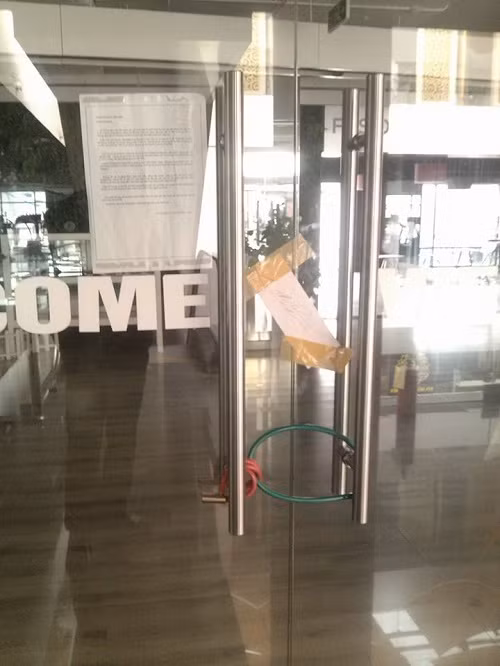 Chong Jennifer Pham lan dau len tieng ve viec vo no-Hinh-2