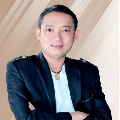 Danh hai Chien Thang da chia tay ban gai kem 18 tuoi-Hinh-2