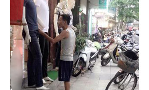 Bức ảnh được chia sẻ trên mạng thu hút nhiều lượt like.