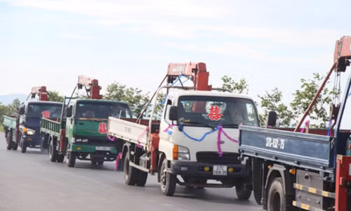 Man ruoc dau bang 10 xe cau gay nao loan xu Nghe