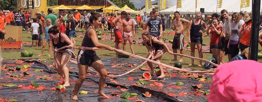 Lễ hội Chinchilla Melon được cả người lớn và trẻ em yêu thích, mọi người tham dự đều rất phấn khích gào thét vui vẻ trong các cuộc chơi. Ảnh: Litizen.