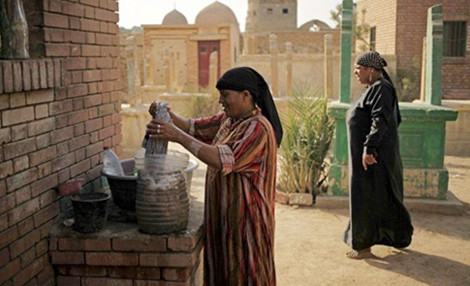 Rung ron nghia dia doc nhat the gioi o Ai Cap