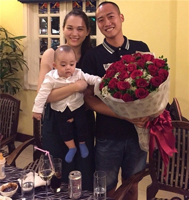 Cô có cuộc sống hạnh phúc với thiếu gia Bình Dương.