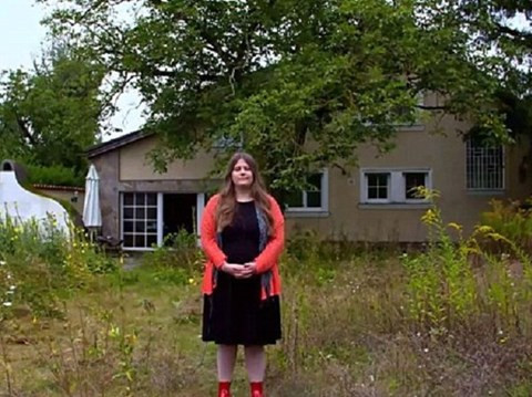 Ky uc kinh hoang cua co gai bi bat coc lam no le tinh duc-Hinh-4