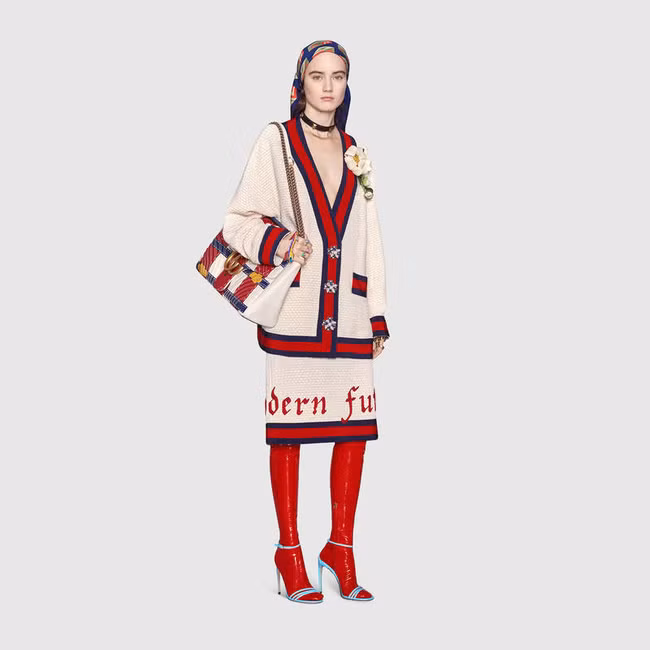 Mẫu thiết kế được giới thiệu trên web chính thức của thương hiệu Gucci.