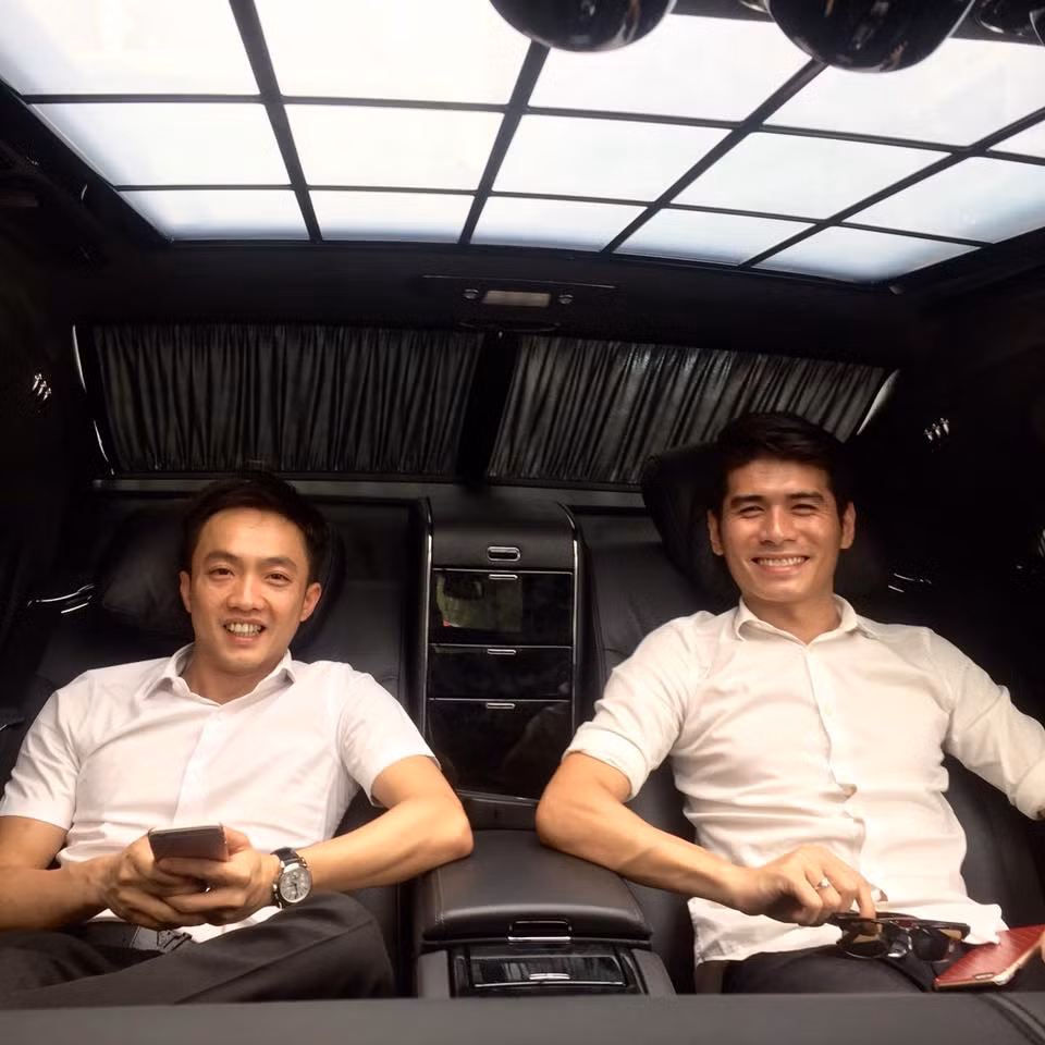  Cường Đô la "Lao động, lao động và lao động... Bạn sẽ có những gì bạn xứng đáng".