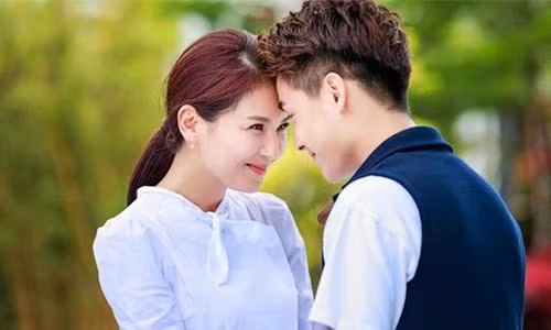 Khong con yeu, chang se lien tuc phu bang hanh dong "ngua mat"