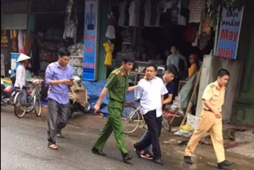 Bi kich cuoc doi cua thay giao nghi giet me nguoi tinh