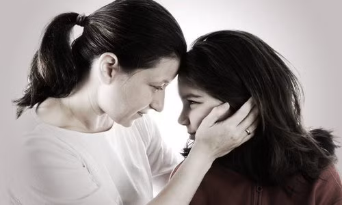 Xuc dong cau chuyen me ke het long vi con chong