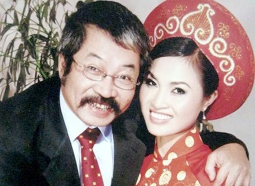 Đạo diễn Lê Hùng cho hay nếu tính những lần sống chung thì ông đã qua 5 người phụ nữ nhưng ông chỉ đăng ký kết hôn với 2 người mà thôi. Đó là vợ đầu năm 1998 và người vợ hiện tại. Lê Hùng cũng cho rằng việc có con như là sợi dây kết nối hai người bạn tình với nhau. Dù chênh lệch tuổi tác nhưng Lê Hùng rất cảm kích khi cô vợ Hoài Thu rất biết thông cảm với chồng.