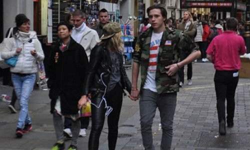 Bức ảnh được Brooklyn chia sẻ trên trang cá nhân.