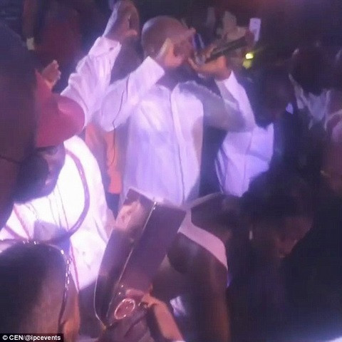 Ngoài ra, ông còn có biệt thự ở thành phố Houston (Mỹ), Lagos và Abuja (Nigeria). Nơi ở của Emami tại bang Delta có một sân quần vợt, bể bơi, sân bóng rổ, một vườn thú với rất nhiều động vật quý hiếm như hổ trắng hay sư tử. Emami là CEO điều hành của tập đoàn A&amp;E Petrol, chuyên các sản phẩm dầu khí, kho vận và xây dựng. Emami đồng thời là chủ của chuỗi khách sạn rất lớn mang tên Called 911 ở thành phố Warri. Một khu nghỉ dưỡng khác mang tên 911 Beach cũng được xây dựng ở Ugborodo, bang Delta.