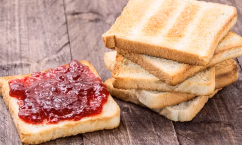 Tac hai khon luong khi an banh mi thuong xuyen