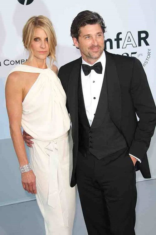 Patrick Dempsey và Jillian: Đầu năm nay, sau 15 năm kết hôn và có với nhau ba đứa con, Patrick Dempsey và vợ là Jillian tuyên bố ly hôn . Tuy nhiên, tháng 11 rồi mọi người lại thấy anh cùng vợ cũ tham gia cuộc đạp xe vì môi trường tại Paris. Người hâm mộ cặp đôi này đang tính tới khả năng họ cho nhau cơ hội thứ hai.