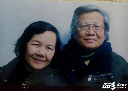 Sau hơn 50 năm chung sống, PGS. TS Trần Hạ Phương qua đời vào năm 2012. NSƯT Đức Lưu chia sẻ, lúc chồng mất, bà đau khổ tới mức chỉ muốn đi theo ông. Tuy nhiên, vì con vì cháu, bà gắng gượng vượt qua nỗi đau. Nữ nghệ sĩ nổi tiếng hạnh phúc vì các con đều thành đạt, các cháu học hành giỏi giang. Cháu gái lớn của bà giành được học bổng 100% và đang du học bên Mỹ. Khi nhìn lại những ngày đã qua, NSƯT Đức Lưu chia sẻ: "Vợ chồng tôi đã cùng vượt qua hai cuộc chiến tranh của đất nước là chống Pháp và chống Mỹ, có được cuộc sống như ngày hôm nay, chúng tôi phải trải qua bao nhiêu gian khổ, khó khăn, có cả nhưng cơn sóng ngầm đòi hỏi sự kiên trì, dũng cảm mới có thể vượt qua ...Tôi nghĩ, đó là cái giá để trả cho một cuộc đời".