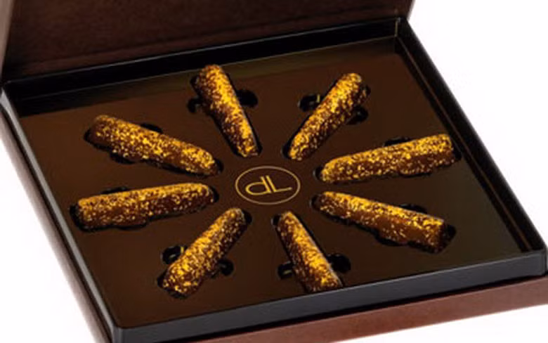 Sô cô la bọc lá vàng 24k.