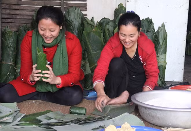 Lang banh chung nuc tieng xu Nghe tat bat vao vu Tet-Hinh-2