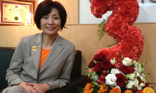 Bà Elizabete Fong - người được mệnh danh là “người đàn bà thép”.