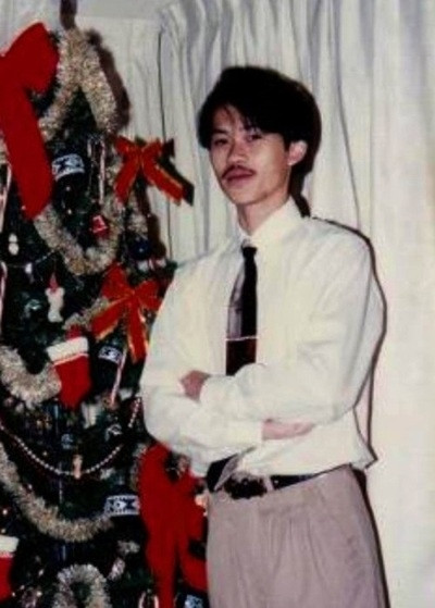 Hoài Linh với vóc dáng thư sinh không bao giờ thay đổi từ thời trẻ đến bây giờ. Ảnh: internet.