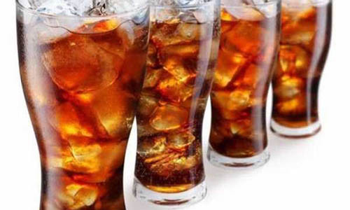 Nước uống có ga không tốt cho sức khỏe.