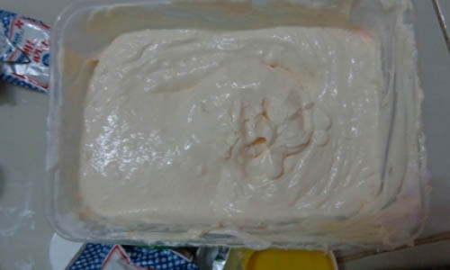 Kinh hai san xuat kem tron duong da tu nguyen lieu “thap cam“