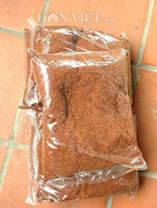 Phụ kiện mùn dừa lót chuồng cho các loài bò sát.