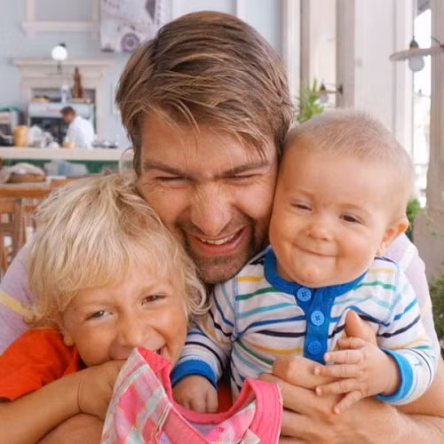 Cha khong cham con nhieu, se giong nhu khach den choi nha-Hinh-3