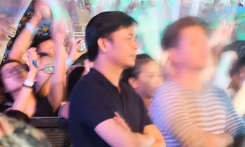 Ho Ngoc Ha va dai gia kim cuong yeu nhau la that?