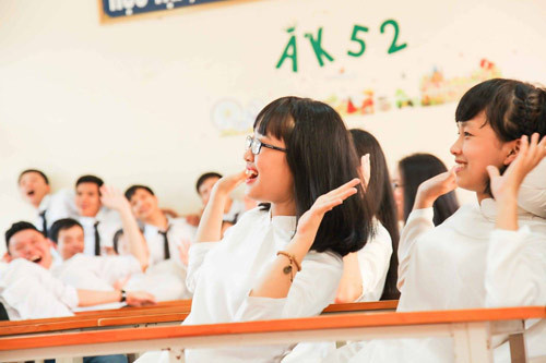 Lớp 12A là lớp chuyên khối A, đã đạt thành tích cao trong kỳ thi THPT Quốc gia 2016.